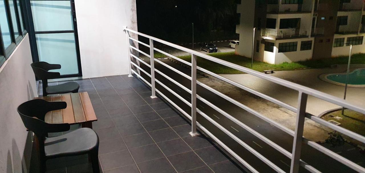 Regalia B-3-1 Apartment
